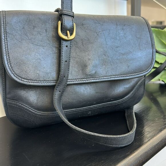 Etienne Aigner Handbags - Vintage ETIENNE AIGNER genuine leather Crossbody, shoulder handbag purse